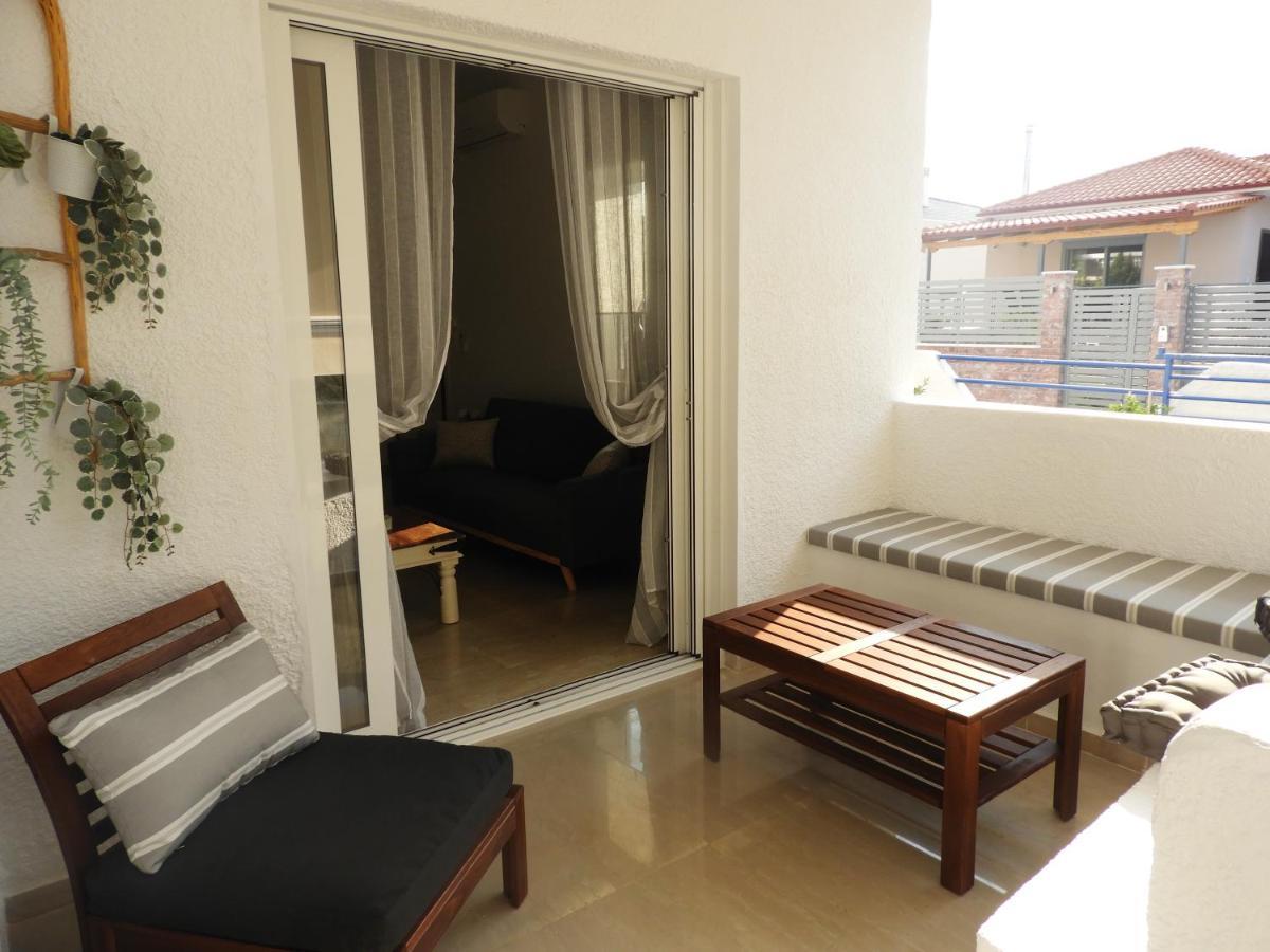 Sgs Luxury Apartments Xylokastro Bagian luar foto