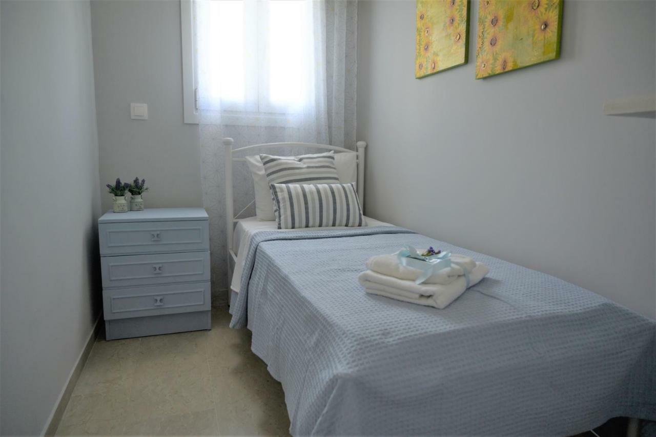 Sgs Luxury Apartments Xylokastro Bagian luar foto